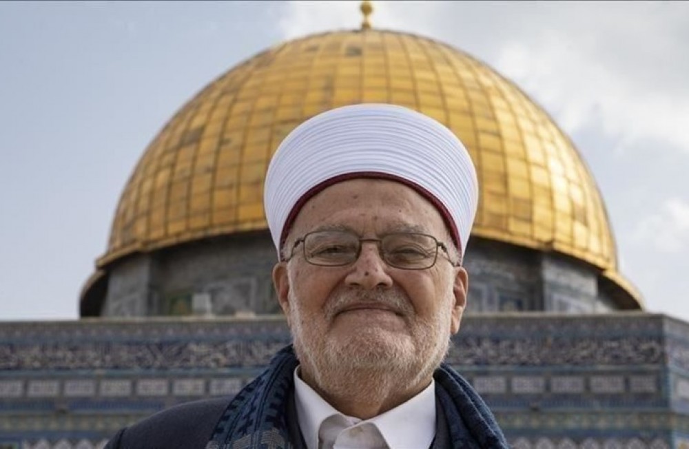  عكرمة صبري: المسجد الأقصى يتعرض لأخطر هجمة 