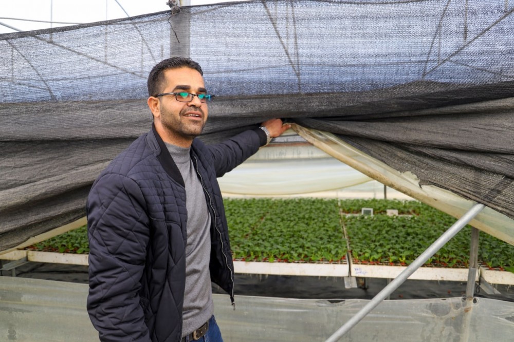 b00943ba-f5b0-4852-94b2-7b217a8137fd