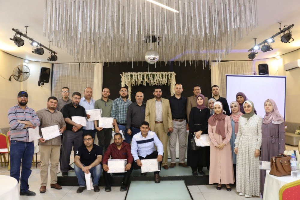 المالية تختتم دورة العلاقات العامة والتعامل مع الجمهور