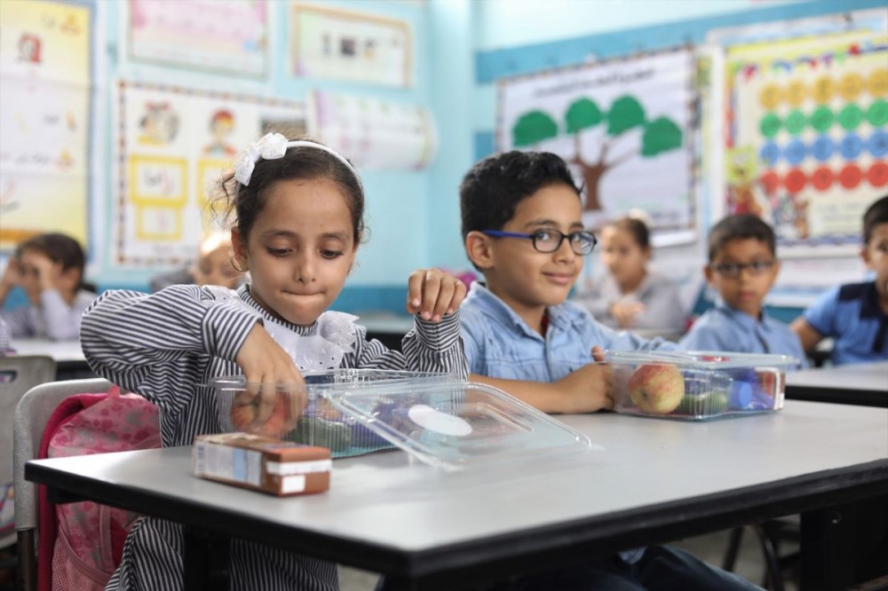 الأونروا تحدد موعد تسجيل طلبة الصف الأول الجدد