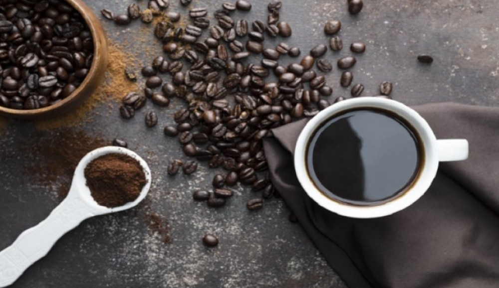 كم كوبا من القهوة يمكن أن تشرب بأمان في اليوم؟