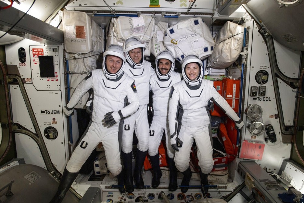 اقتراح لاستخدام الذكاء الاصطناعى في إعداد رواد الفضاء الجدد