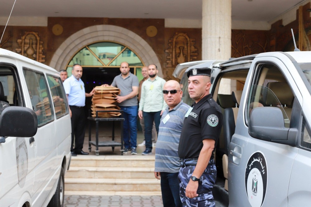 جانب من تأمين الشرطة للامتحانات 
