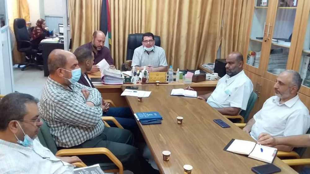 حماد يبحث الإمكانيات لتجويد الخدمات الصحية لمرضى 