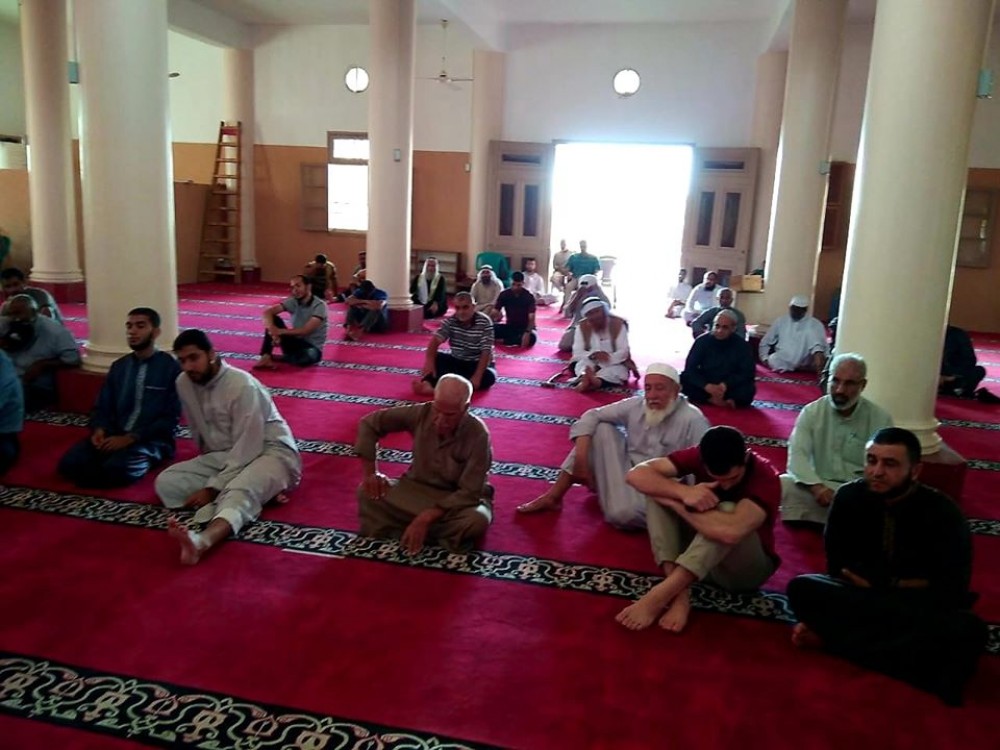 قسم المساجد بأوقاف الوسطى يعقد اجتماعا بأئمة وخطباء المحافظة