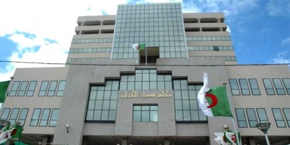 2015-07-1914_53_45.763645-o-TRIBUNAL-ALGER-facebook