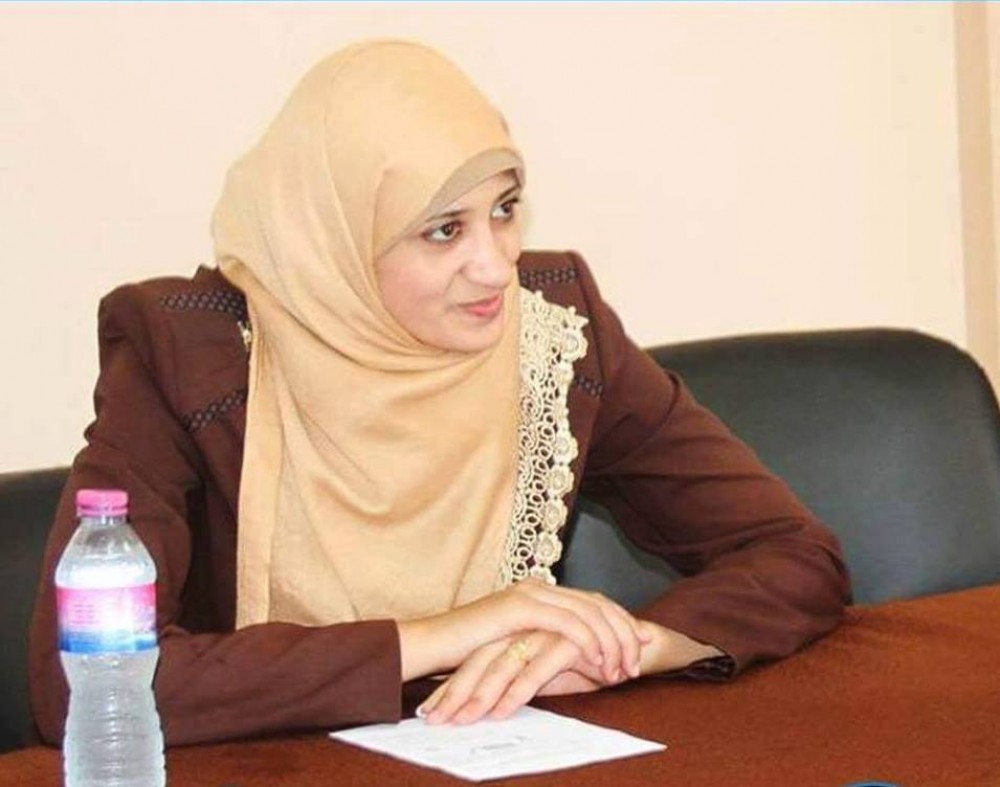 المحاضرة بالقسم الأكاديمي في الكلّيّة الجامعيّة للعلوم والتّكنولوجيا بخان يونس إيمان دلول،