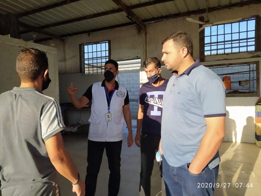 الطب الوقائي: إتلاف 74 كيلو جرام مواد غذائية فاسدة بخان يونس