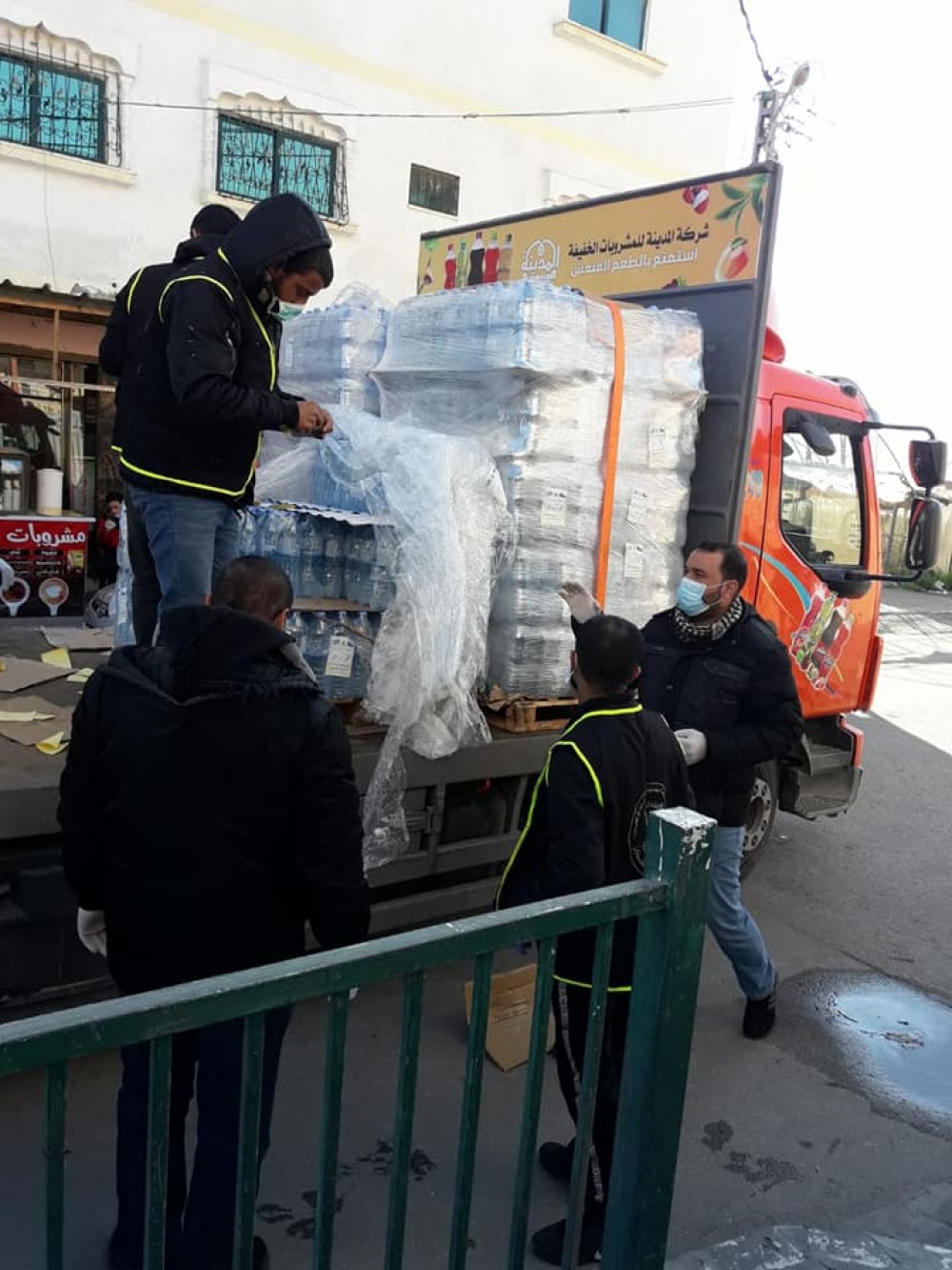 التنمية الاجتماعية  تستمر في توفير  ما يلزم للمواطنين في مراكز الحجر الصحي