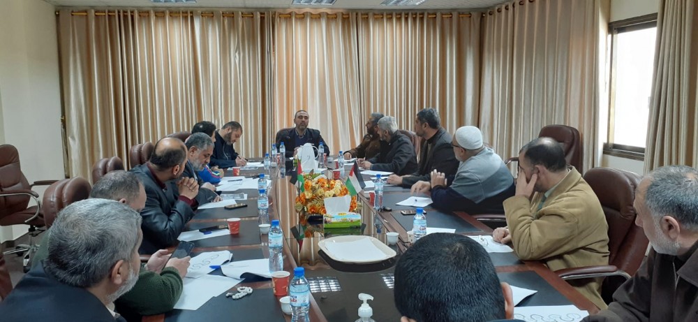 الأوقاف بغزة تطالب المصلين بأداء صلاة الجماعة في بيوتهم