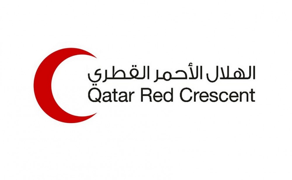 الهلال الأحمر القطري يقدم أجهزة غسيل كلى لمستشفيات غزة