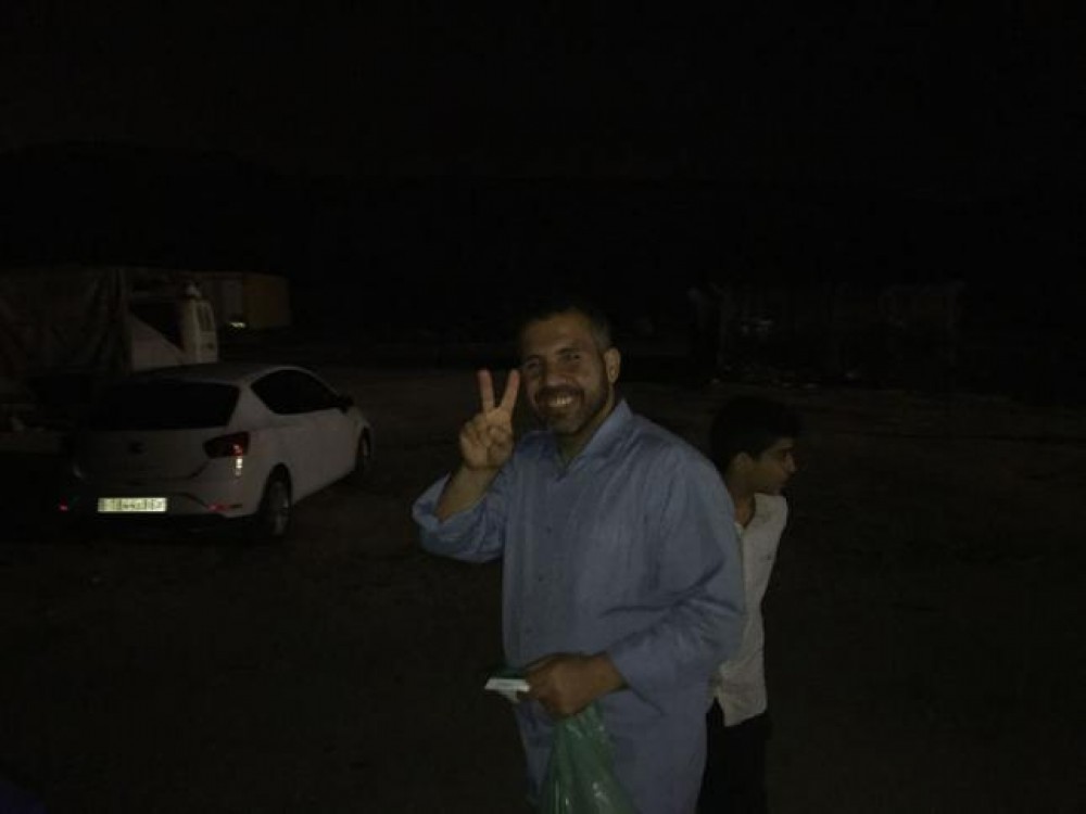 الصحفي الريماوي لحظة الإفراج عنه 