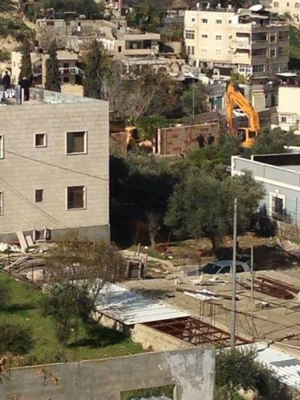 جرافات الاحتلال خلال عملية الهدم