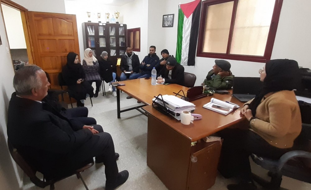  بلدية القرارة وجمعية الإنسان يبحثان تعزيز التعاون المشترك