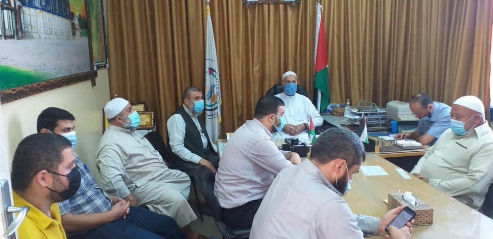 مدير أوقاف الشمال يعقد اجتماعًا مع مفتشي مساجد المحافظة