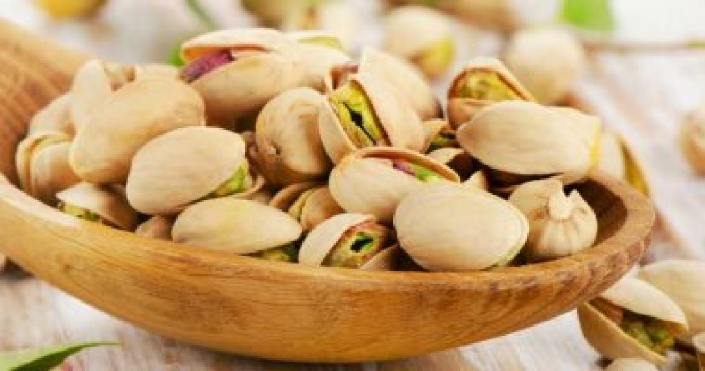 6 آثار جانبية عند تناول كميات زائدة من الفستق.. منها مشاكل الهضم