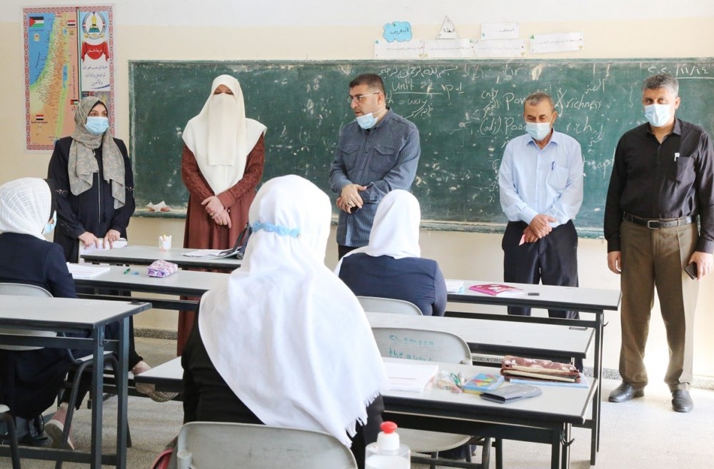  لجنة المتابعة الوزارية تُشيد بانضباط مدارس تعليم خان يونس