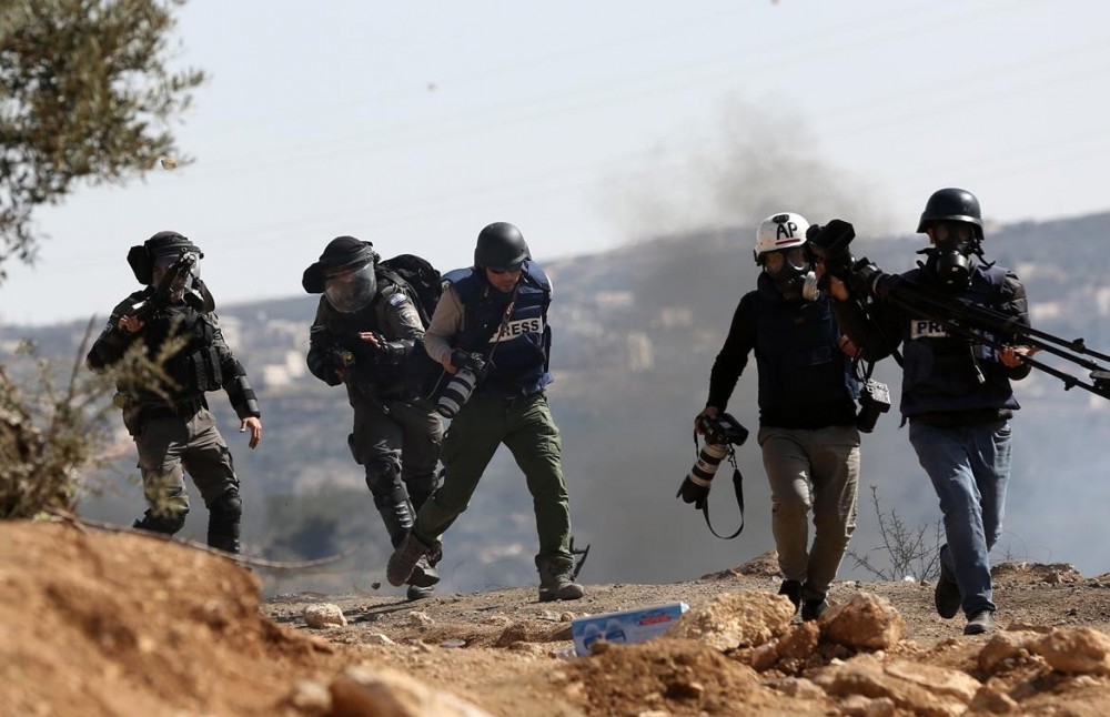 %D8%A7%D9%86%D8%AA%D9%87%D8%A7%D9%83%D8%A7%D8%AA-%D8%A8%D8%AD%D9%82-%D8%A7%D9%84%D8%B5%D8%AD%D9%81%D9%8A%D9%8A%D9%86