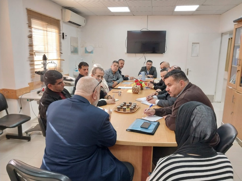 لجنة الكادر البشرى تناقش مفاتيح الكوادر البشرية بمستشفى العيون 