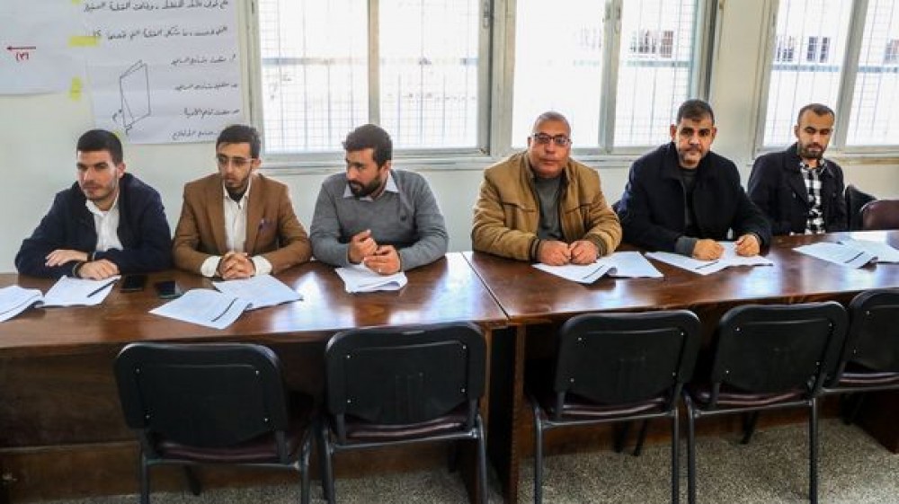 تعليم شرق خان يونس يعقد لقاءً تدريبيًا حول امتحان الـ TIMSS