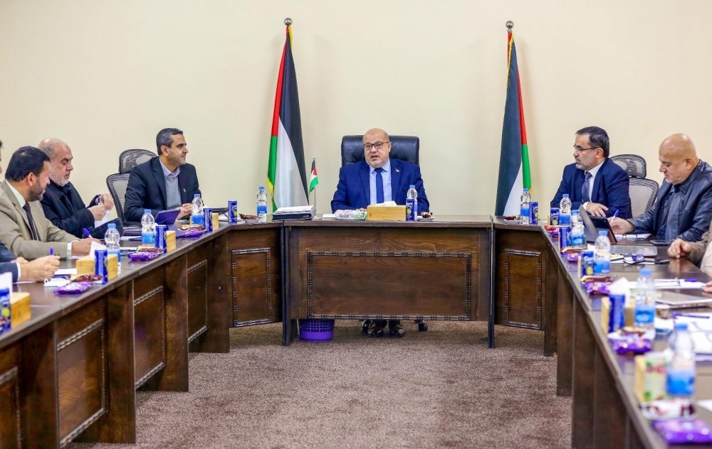 جانب من أحد اجتماعات متابعة العمل الحكومي 