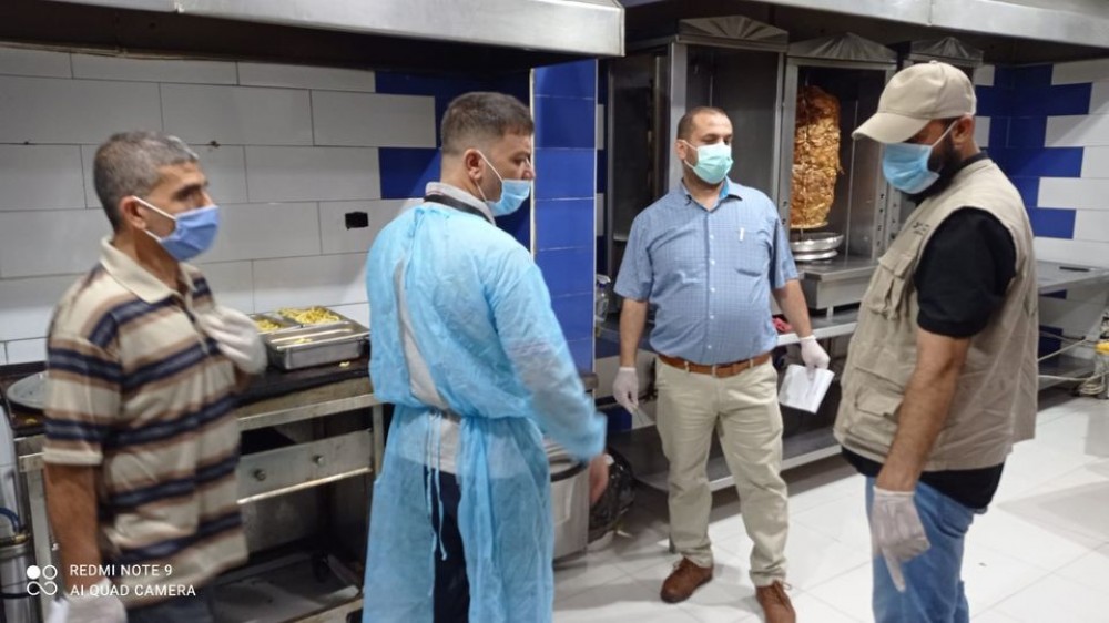 وزارة السياحة والاثار تواصل جولاتها للتأكد من الالتزام بالإغلاق