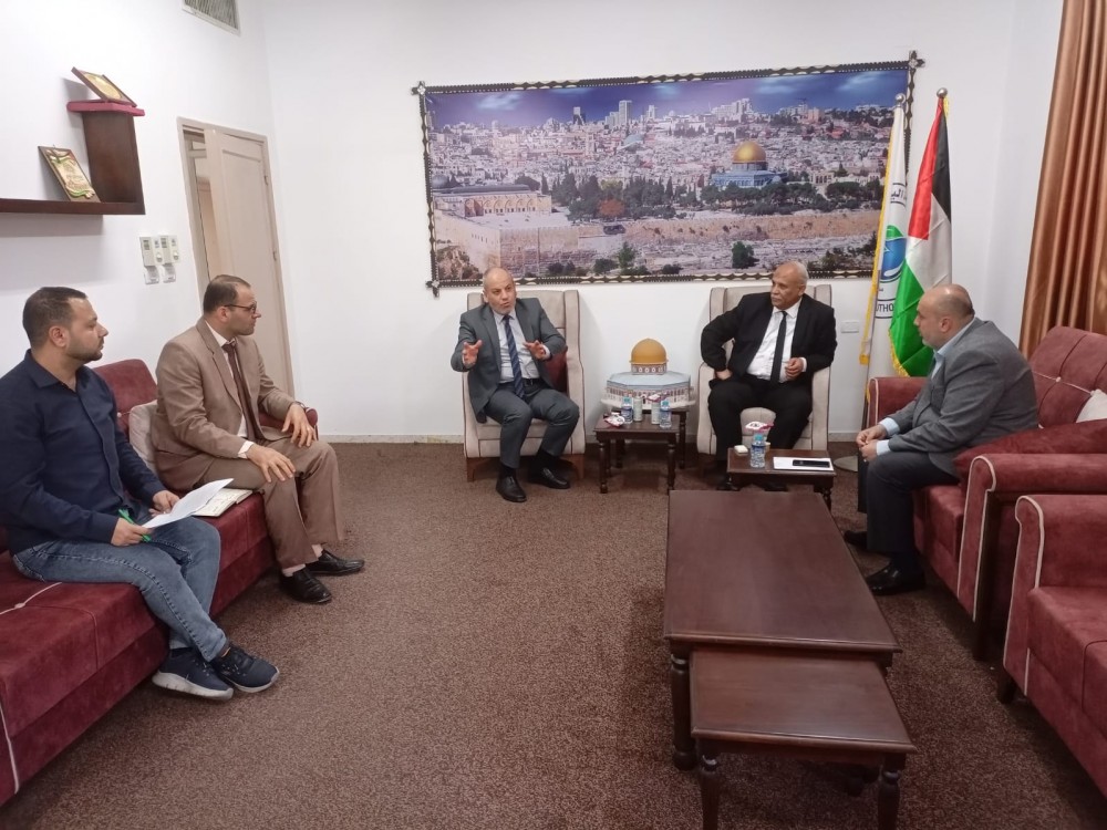 سلطة المياه تناقش التطورات في مشروع  وادي غزة