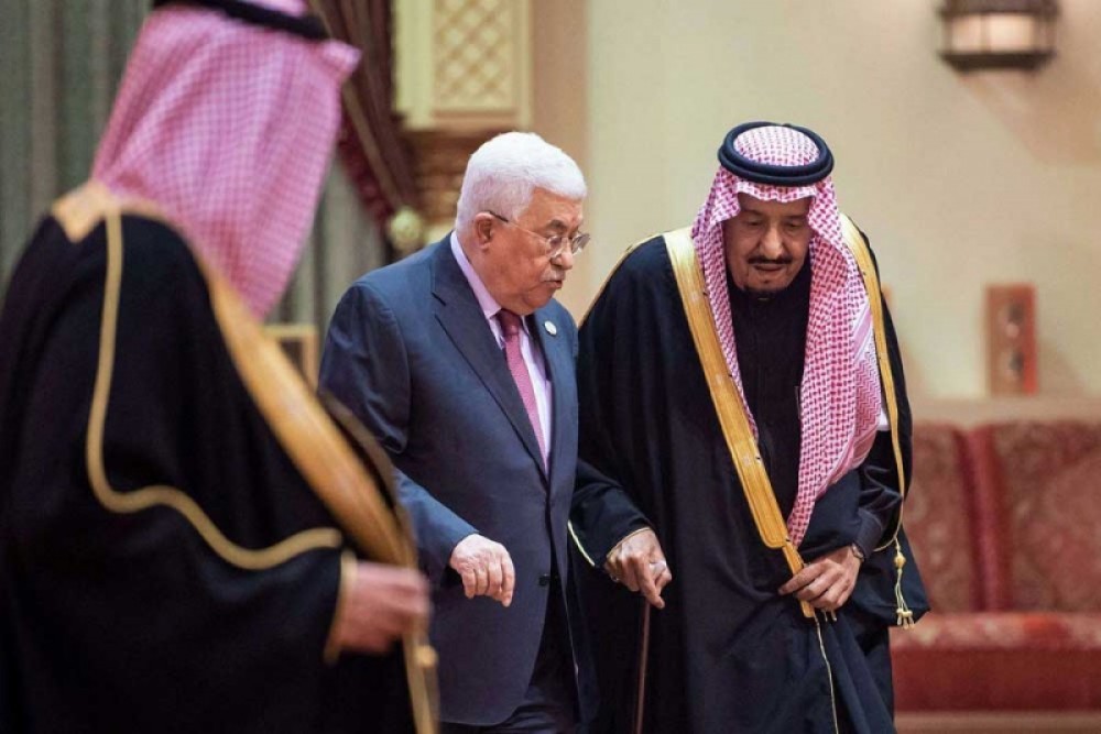 عباس وملك السعودية 