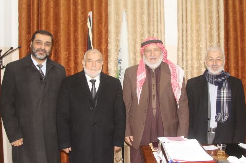 علماء فلسطين  تعزز التعاون المشترك مع التشريعي