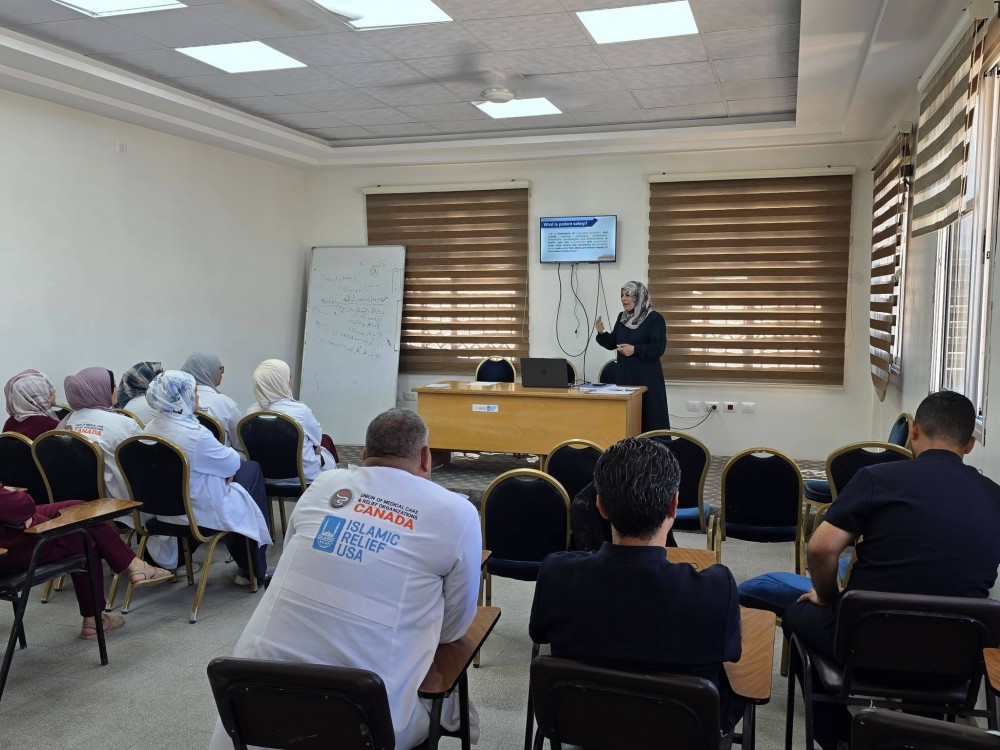 مستشفى الرنتيسي للأطفال تواصل تعزيز ثقافة سلامة المرضى عبر إطلاق محاضرات تعريفية بالسياسات المعتمدة