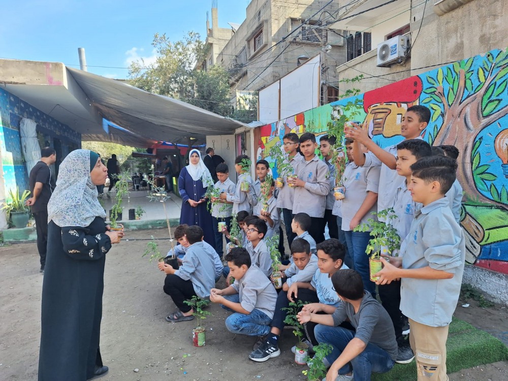الزراعة تنفذ يومًا تدريبيًا لطلاب مدرسة «نتعلم لنكون» حول الزراعة الحضرية