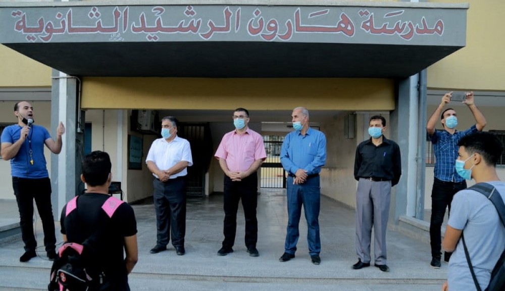 تعليم خان يونس: استئناف الدراسة بمدرستي هارون الرشيد وطبريا لطلبة الثانوية العامة