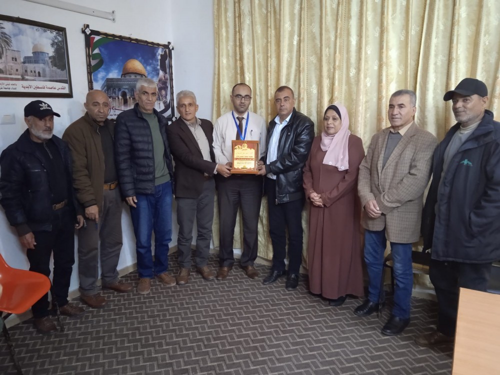 مديرية عمل الوسطى تستقبل وفداً من الجبهة الشعبية 