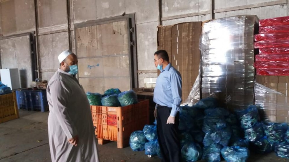 زراعة خانيونس تطلع على سير العمل في محطات تعبئة الخضار والفواكه