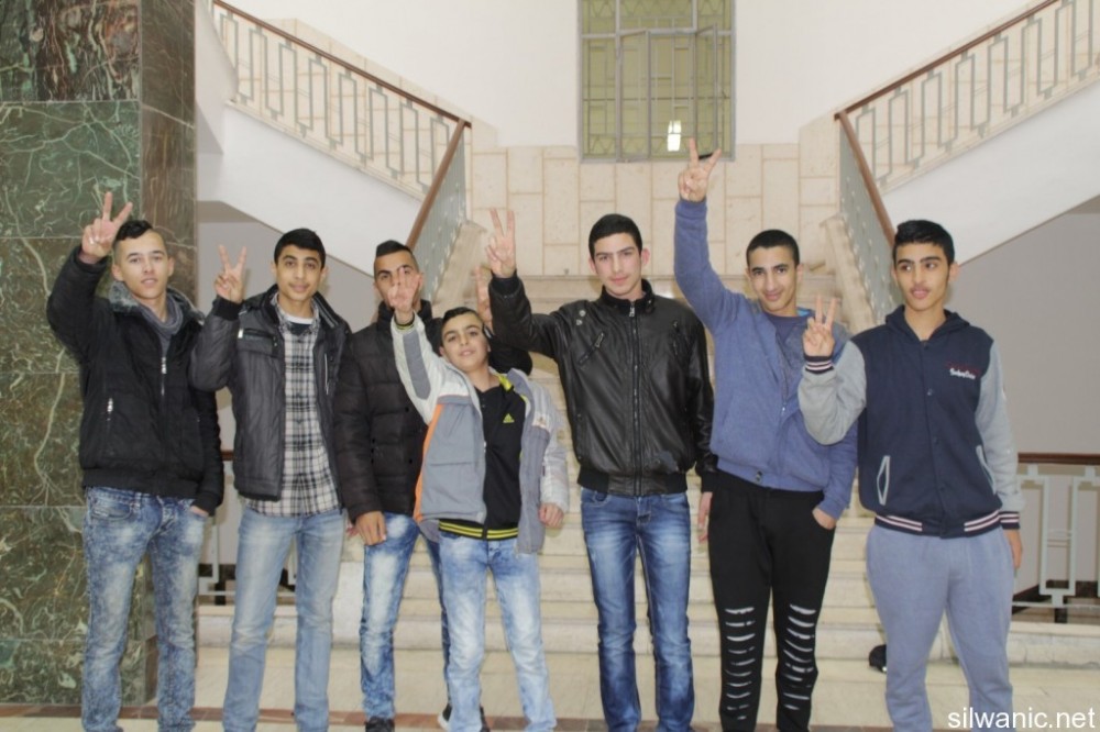 الأطفال السبعة 