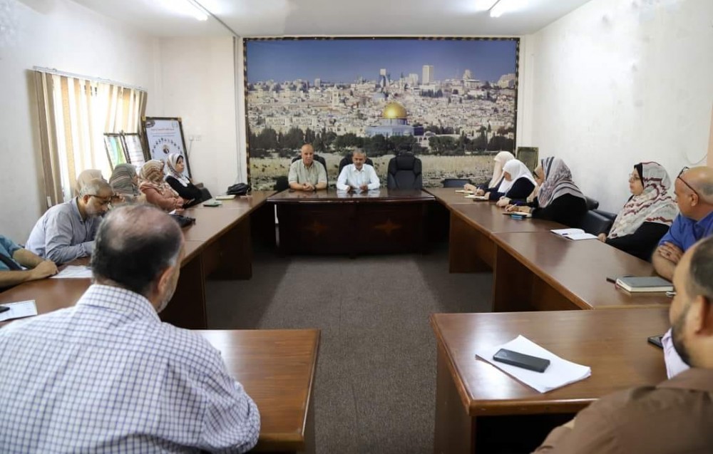 تعليم غرب غزة يناقش برنامج مهارة لدعم تعليم القراءة والكتابة