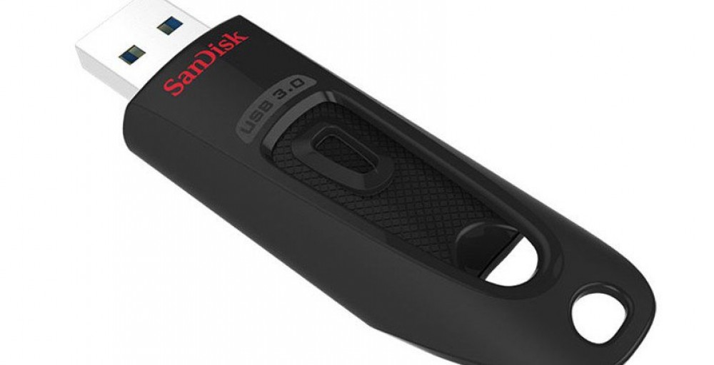 فلاش USB الجديدة بسعة 256 جيجابايت 
