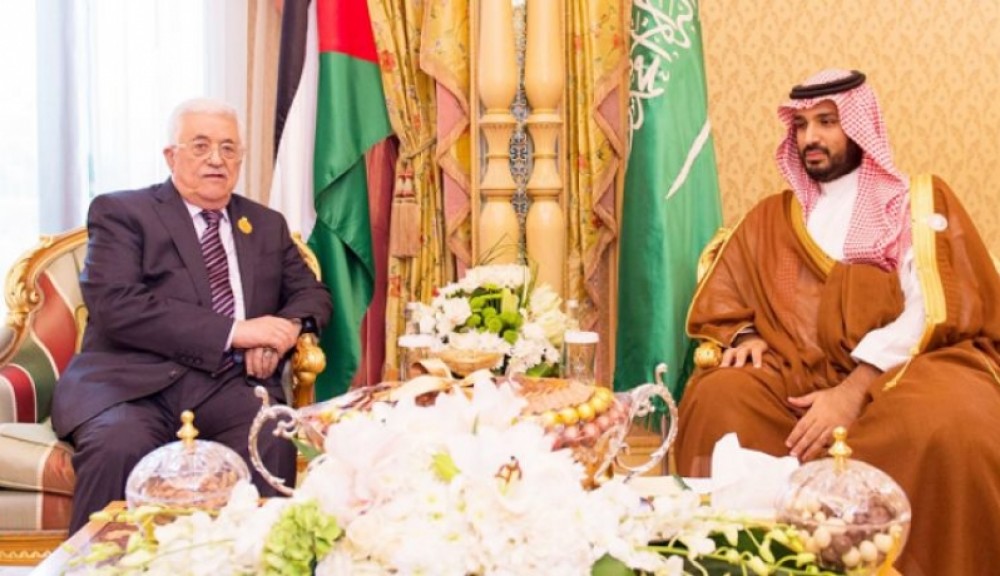ابن سلمان وعباس في لقاء سابق