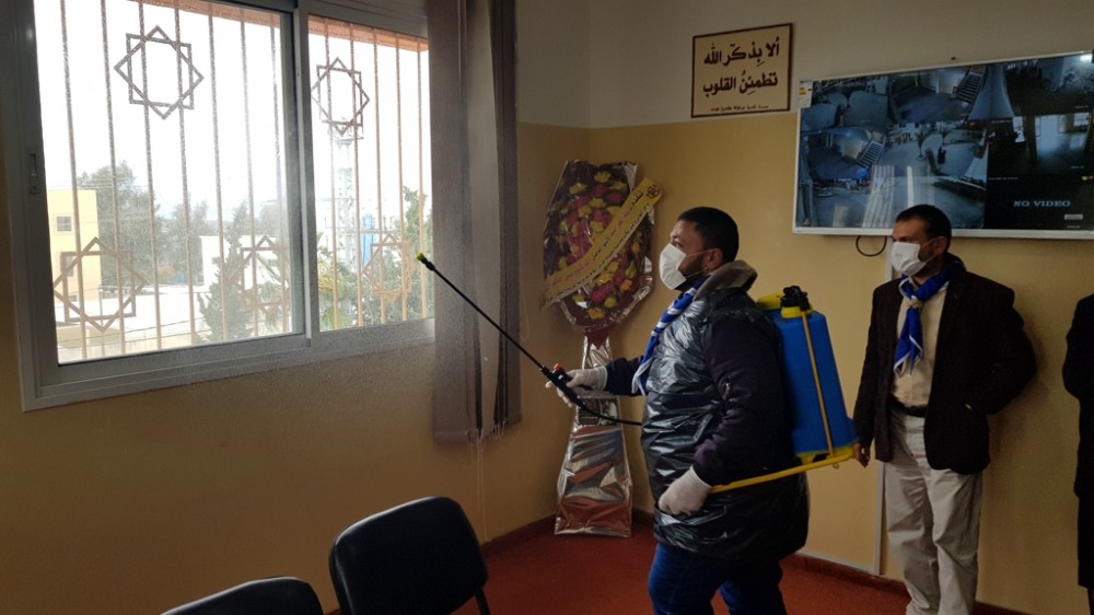 تعليم شمال غزة تشرع بحملة تعقيم لمرافقها تحسباً من 