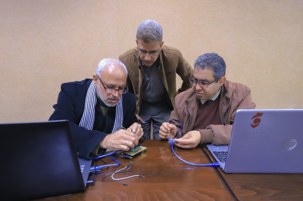 التعليم تنفذ دورة في