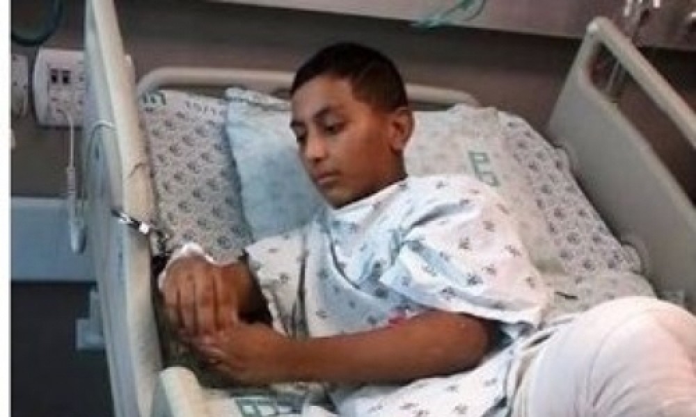 الأسير الطفل عيسى المعطي 