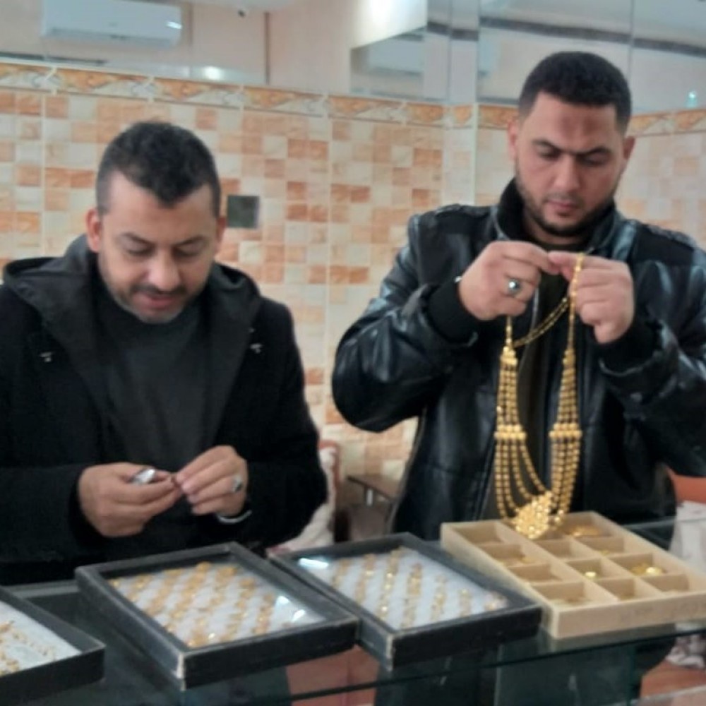  مديرية المعادن الثمينة تنظم جولة ميدانية على محال الذهب 
