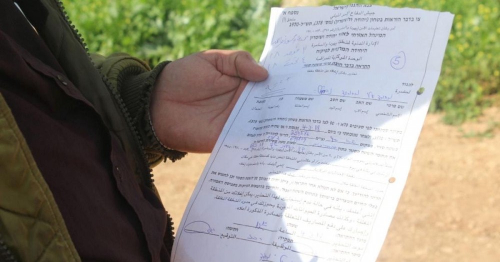 الاحتلال يخطر عائلات في الأغوار الشمالية بالطرد
