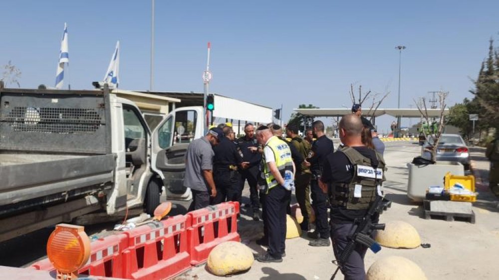 من مكان العملية 