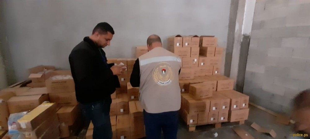 مباحث التموين تضبط 10 طن مواد غذائية فاسدة