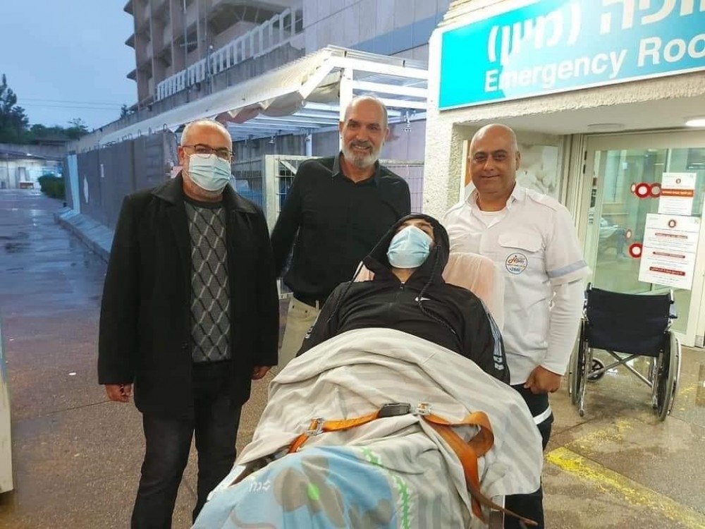 الأسير الأخرس 