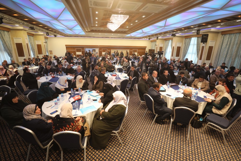 12e89ab7-a9a4-42c5-b04b-950238df1181