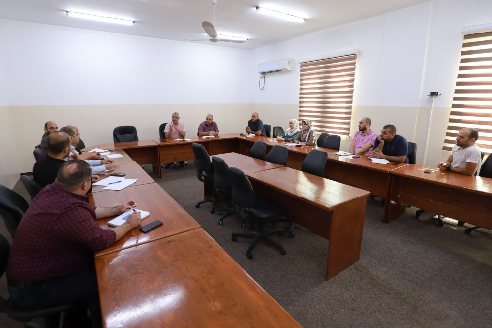 وزارة التعليم بغزة تناقش تحديث وتطوير موقعها الإلكتروني