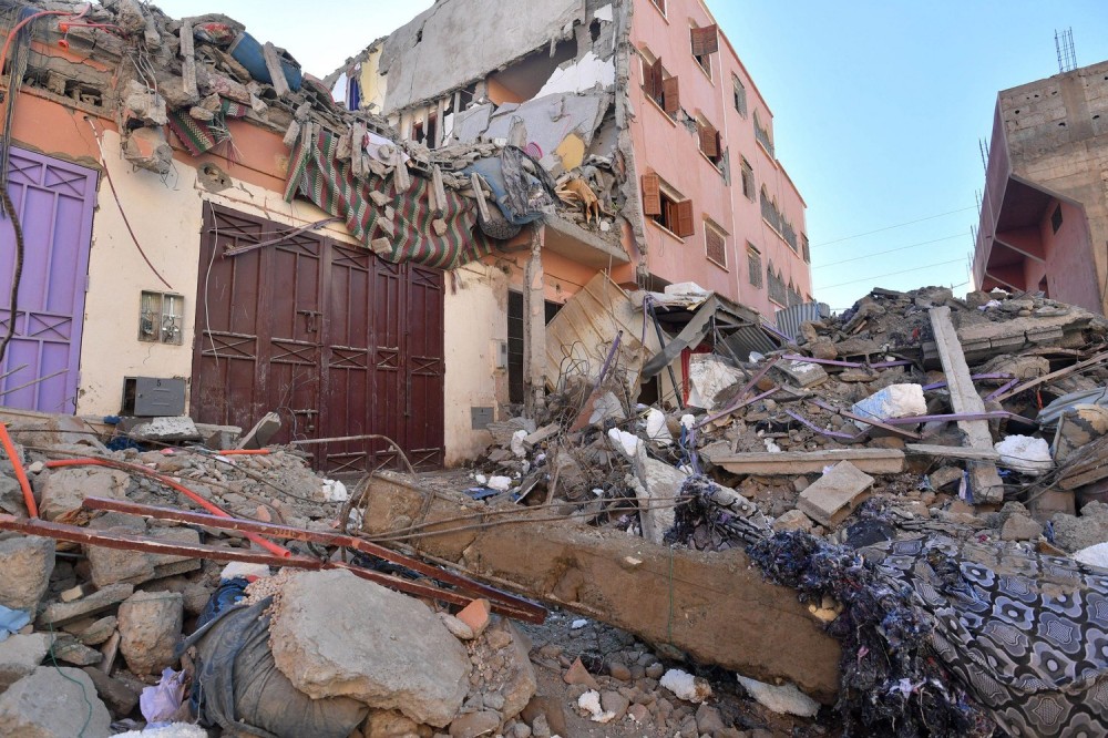 ارتفاع حصيلة ضحايا زلزال المغرب إلى 2122
