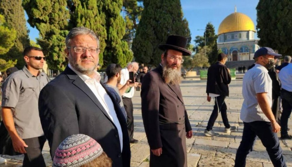 بقيادة بن غفير.. مستوطنون يقتحمون الأقصى 
